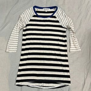 3/4 sleeve stretch top